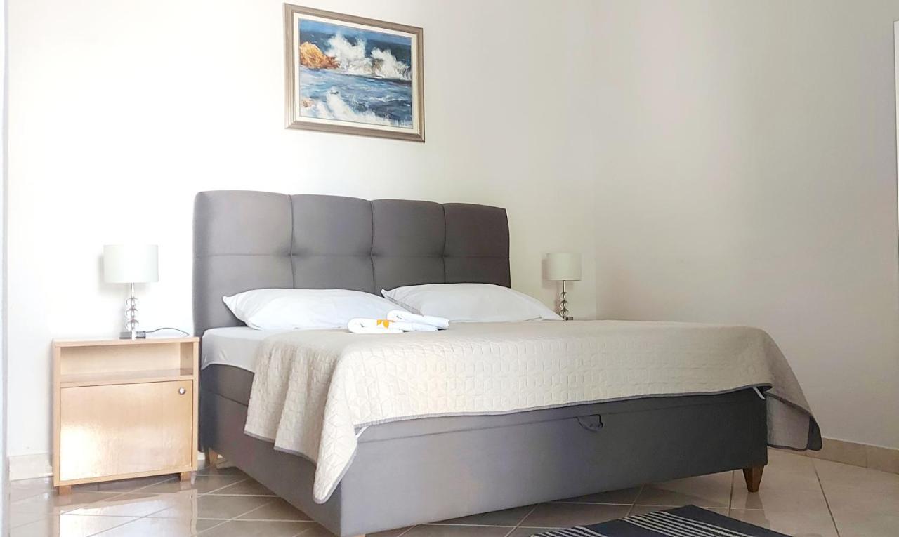Apartment Biokovo Krvavica Luaran gambar