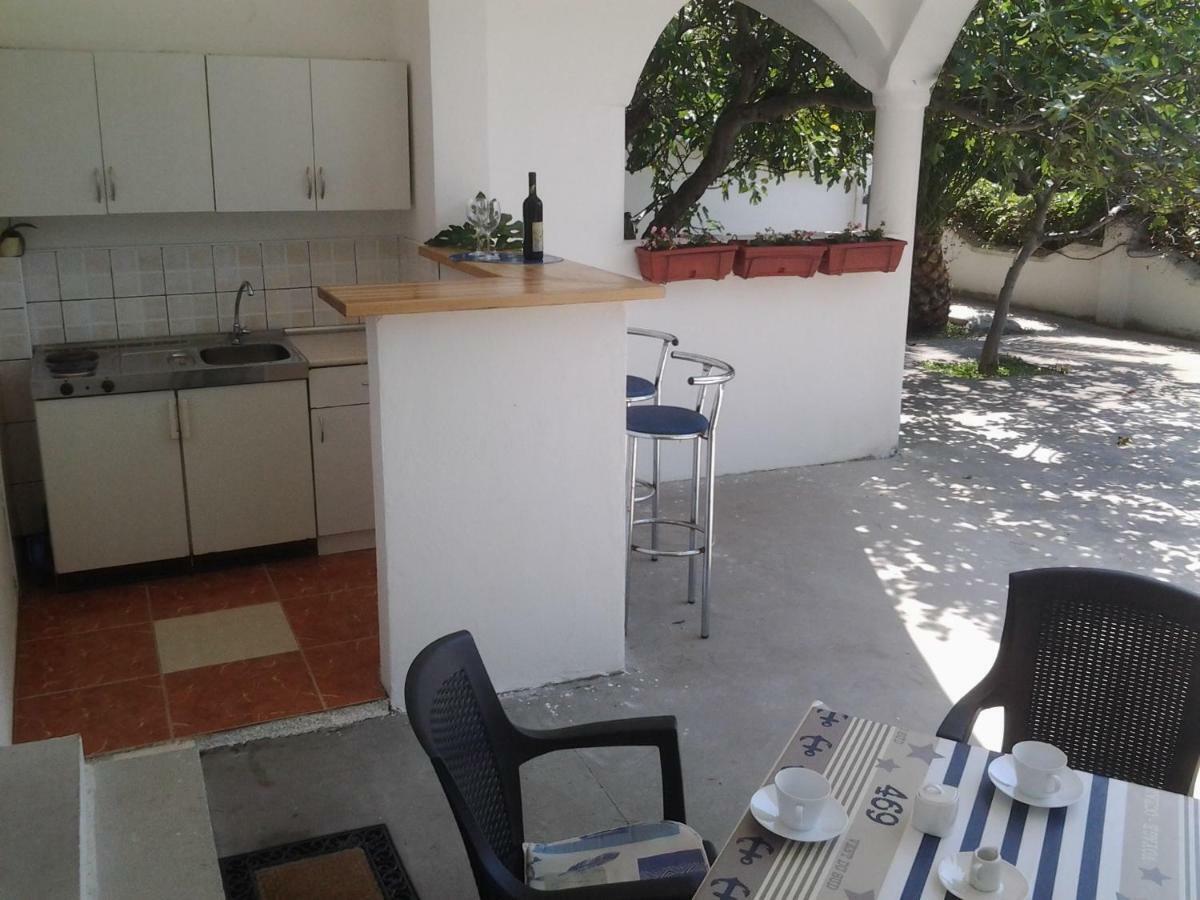 Apartment Biokovo Krvavica Luaran gambar